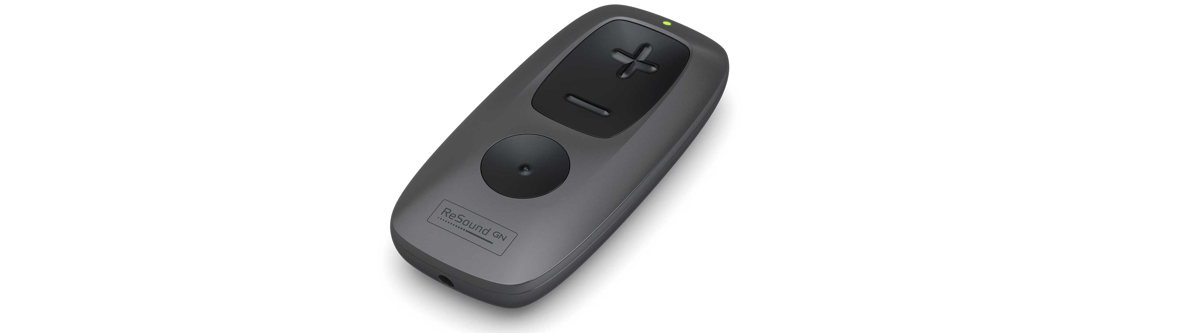 El control remoto ReSound con botones grandes para facilitar el cambio de configuración