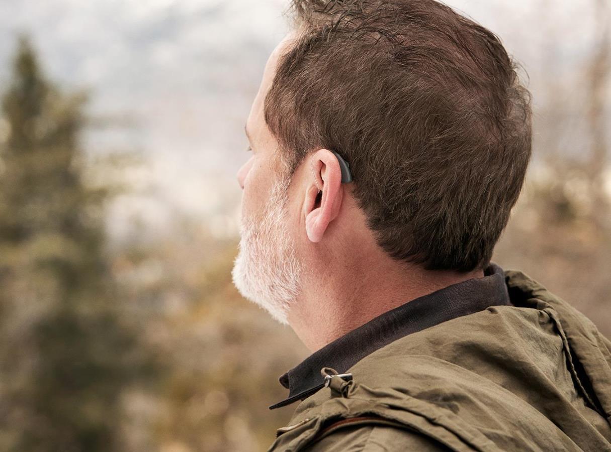 ReSound LiNX Quattro - l'apparecchio acustico più piccolo e avanzato disponibile sul mercato 