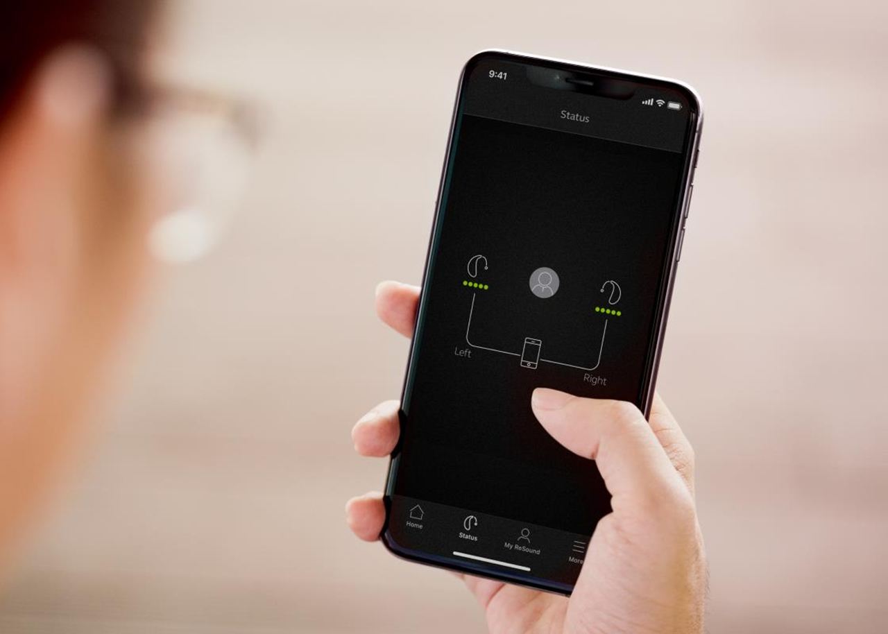 Controle el estado de la batería mediante la aplicación Smart 3D de nuestro último audífono con la calidad de sonido más natural - ReSound ONE