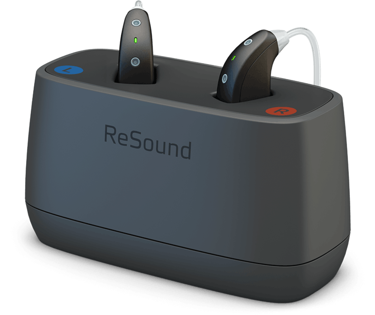 Audífonos ReSound ONE BTE 77 colocados en el cargador de escritorio