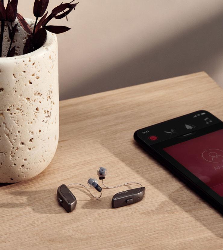 Digital hearing aids- RIE style | ReSound