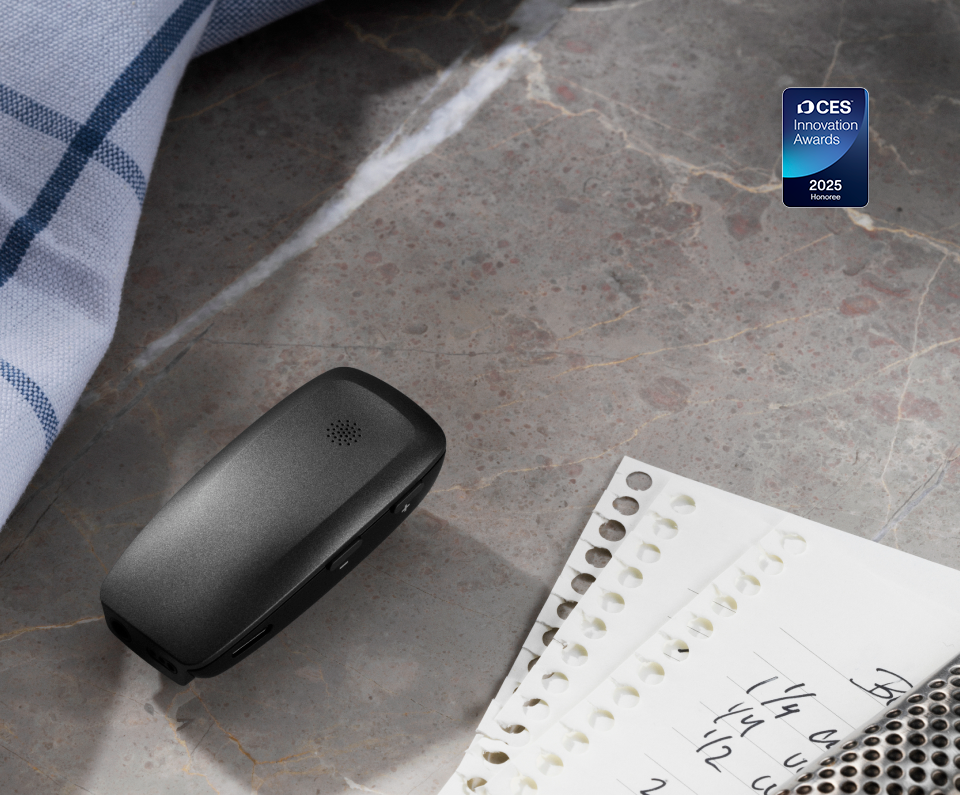 RS-T-3200x1800-_0000s_0003_RS_ONE_Woman_street_smiling 2 530x795